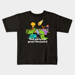 Dinosaurs having a party, this party has great fireworks! Kids T-Shirt